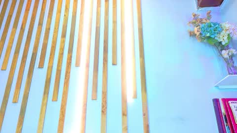 Jennifer vega  online show from October 2025 07:01:02 PM