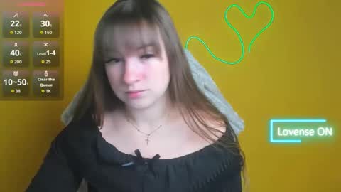 Jennifer online show from November 2025 06:34:02 AM