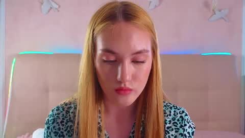 jennifercamprell online show from April 2026 07:08:02 PM