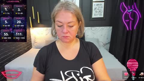 Jennifer online show from December 2024 08:16:01 PM