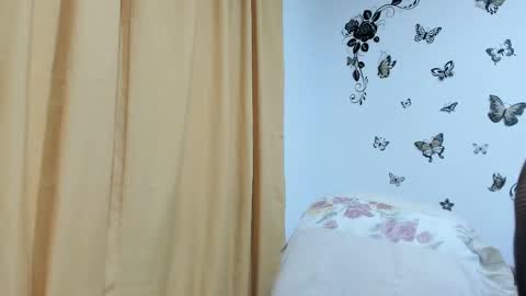 jenniferloveyou online show from September 2025 09:28:02 PM