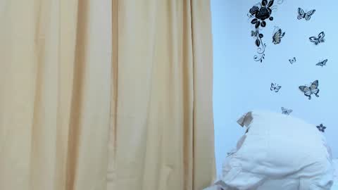 jenniferloveyou online show from September 2025 10:24:01 PM