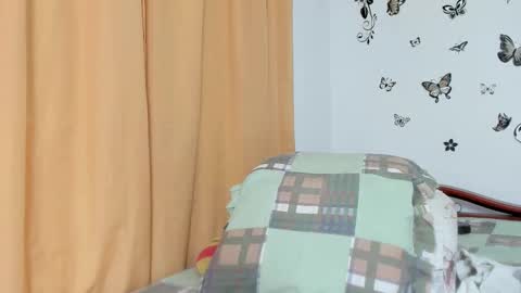 jenniferloveyou online show from December 2025 04:25:02 PM