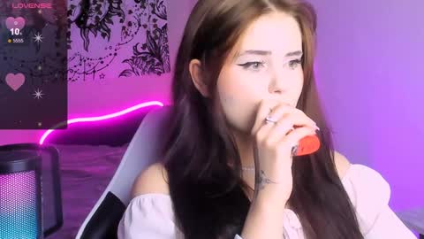 Jenni online show from December 2024 08:07:01 PM