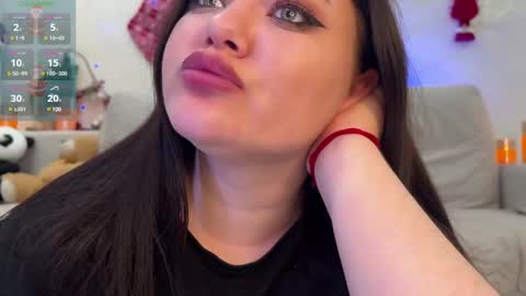 Mila online show from January 2025 04:50:02 AM