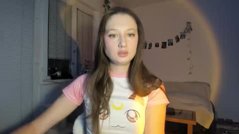 Jennifer Jenny Darling   online show from November 2025 07:14:01 PM