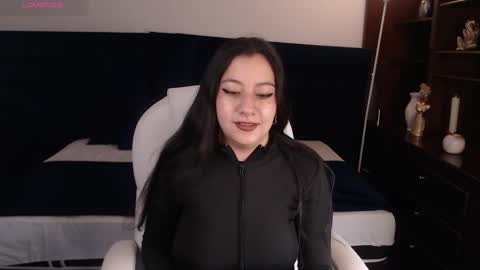 Jenny  online show from November 2025 02:45:02 PM