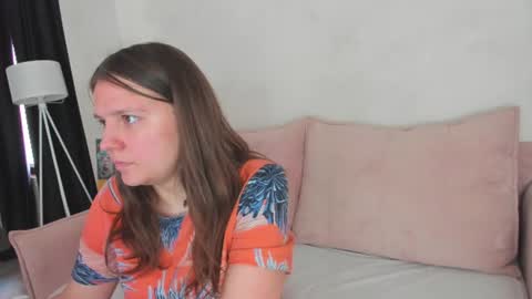 Snapshot of jenny_jimmy chatting on July 2026 09:25:01 AM Jenny online show from July 2026 09:25:01 AM