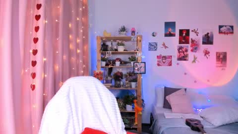 Jenny Piper online show from February 2025 07:00:02 AM