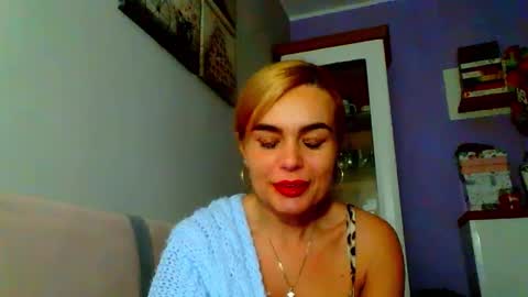 Snapshot of jenny_play1 chatting on December 2024 09:24:01 AM Jenny online show from December 2024 09:24:01 AM