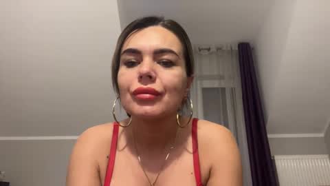 Snapshot of jenny_play1 chatting on February 2025 08:28:02 AM Jenny online show from February 2025 08:28:02 AM