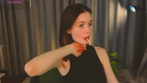 jennyfer_me online show from March 2026 12:43:02 PM