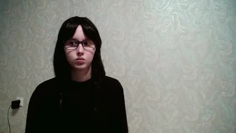 JennyOlset online show from September 2025 12:51:01 PM