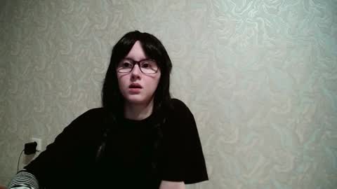 JennyOlset online show from October 2025 02:08:02 AM