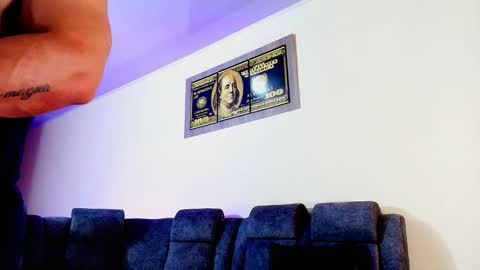 Snapshot of jeremylowe chatting on October 2025 07:26:02 PM Jeremy Lowe online show from October 2025 07:26:02 PM