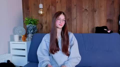 Snapshot of jericapuetz chatting on May 2026 03:51:01 PM Kriss online show from May 2026 03:51:01 PM