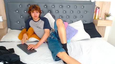 jermi_johnson online show from September 2025 01:44:02 PM