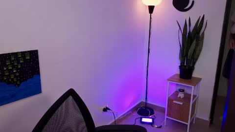 Jero Harper online show from March 2026 07:03:01 PM