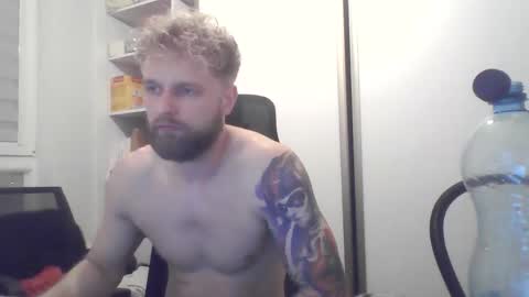 jerryalise online show from November 2025 02:59:01 AM