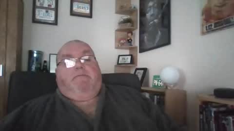 Snapshot of jerseyhammer01 chatting on February 2025 08:49:01 AM Harry online show from February 2025 08:49:01 AM