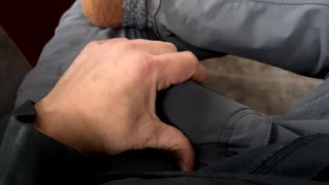 Jeremys room chill and puff one enjoy online show from December 2025 09:21:01 PM