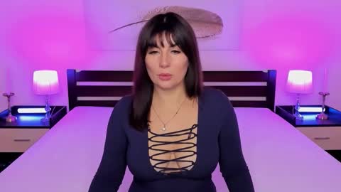 JESS online show from October 2025 07:14:01 PM