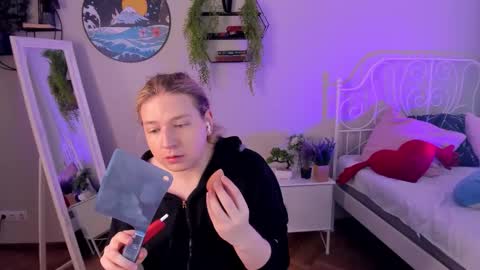 jes_solar online show from October 2025 12:02:01 PM