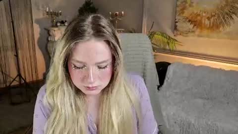 Snapshot of jes_solar chatting on June 2026 09:35:02 PM jes_solar online show from June 2026 09:35:02 PM