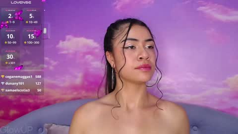Snapshot of jesabell_cutte chatting on January 2025 01:53:02 AM jesabell_cutte online show from January 2025 01:53:02 AM