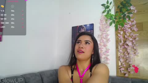 Snapshot of jesabell_cutte chatting on January 2025 07:43:01 PM jesabell_cutte online show from January 2025 07:43:01 PM