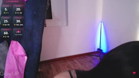 Snapshot of jesabell_cutte chatting on February 2025 10:58:01 PM jesabell_cutte online show from February 2025 10:58:01 PM