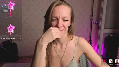 jesica_moon_peachyy online show from April 2026 05:33:01 PM