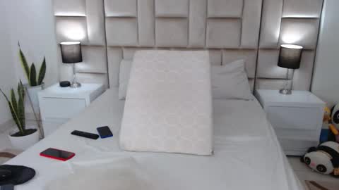 JESICA online show from October 2025 10:33:02 PM