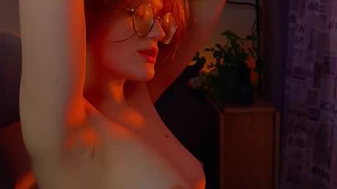  JessieVibes online show from September 2025 04:07:02 PM