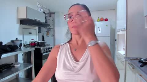 jessica herreraToday I will be your devil and you my victim online show from February 2025 07:56:01 PM