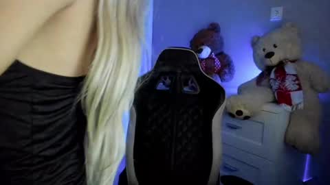 Snapshot of jess1ca_rabb1t chatting on January 2025 09:46:01 AM jess1ca_rabb1t online show from January 2025 09:46:01 AM