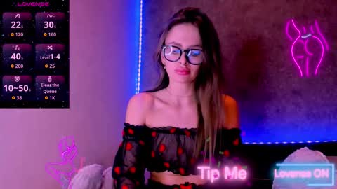 Jess online show from December 2025 10:47:02 PM