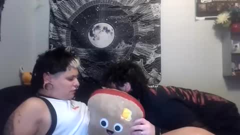 Jess and Pup online show from September 2025 01:29:01 AM