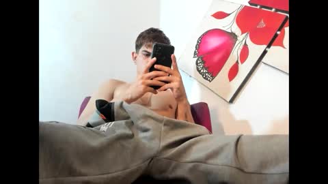 jesshot_bigcock online show from February 2026 04:02:02 AM