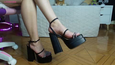 Snapshot of jessica_angel_sweet chatting on December 2024 12:13:01 AM online show from December 2024 12:13:01 AM