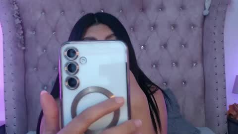 Jessica  online show from October 2025 04:57:02 AM