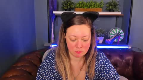 Jessica online show from January 2025 11:26:02 AM