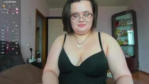 Natalia online show from March 2026 06:52:01 AM