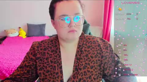 Natalia online show from June 2026 06:41:01 AM