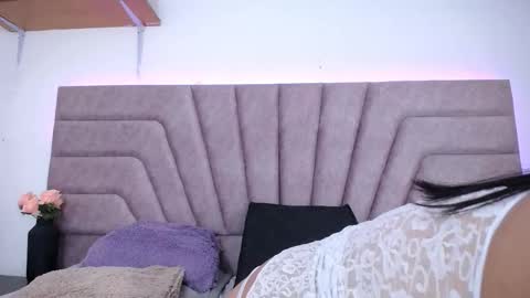 Jessica Kraft online show from October 2025 01:15:01 AM