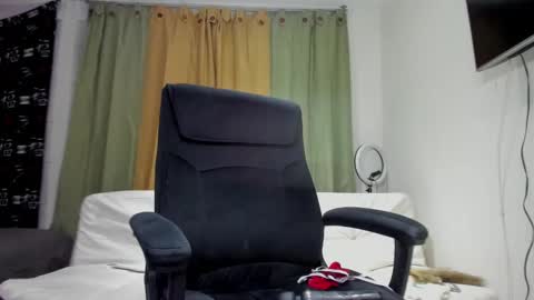 Snapshot of jessica_rabbit777_ chatting on February 2025 12:19:01 AM jessica_rabbit777_ online show from February 2025 12:19:01 AM