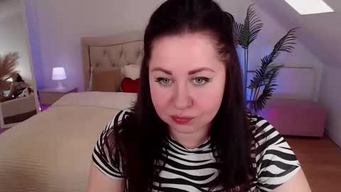 Snapshot of jessicaevanse chatting on May 2026 07:35:01 AM jessicaevanse online show from May 2026 07:35:01 AM
