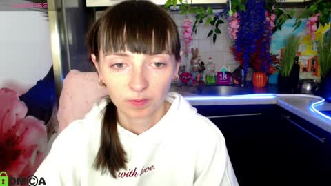 jessicaforris online show from April 2026 07:09:02 AM