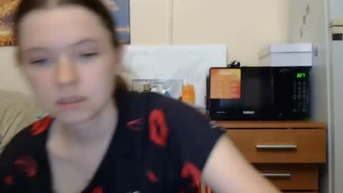 Snapshot of jessicaholland1 chatting on July 2026 06:24:02 PM jessicaholland1 online show from July 2026 06:24:02 PM
