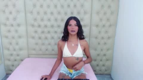 Jessica online show from September 2025 07:35:02 PM